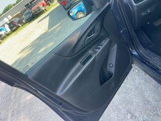 2019 Chevrolet Equinox LT - Driver's Front Door Image